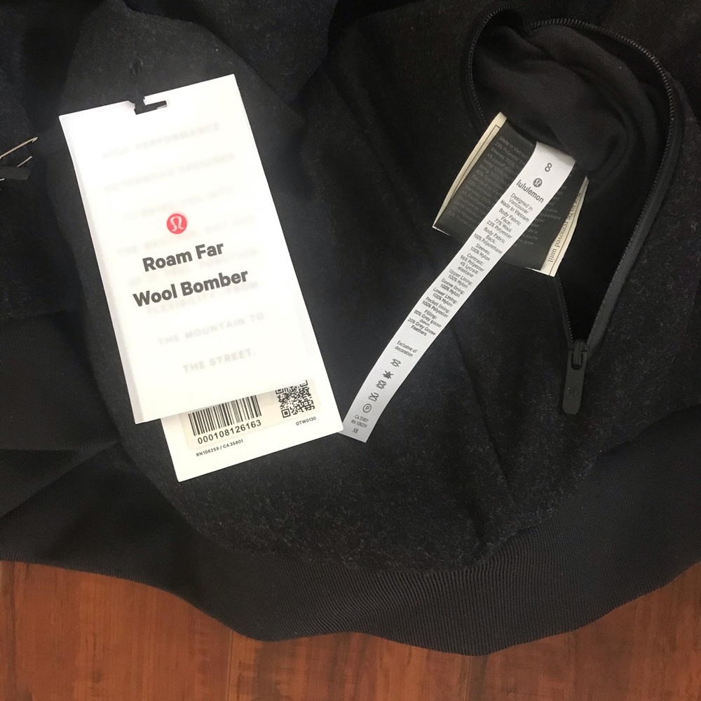 LULULEMON Reversible Bomber Jacket - Picture 7 of 7